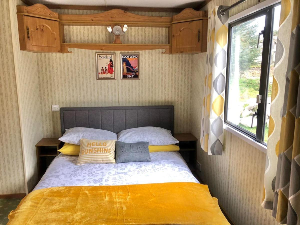 Lettoch Farm Holiday Home 더프타운 외부 사진